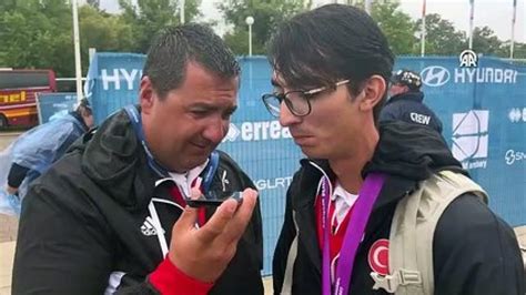 E­r­d­o­ğ­a­n­ ­d­ü­n­y­a­ ­ş­a­m­p­i­y­o­n­u­ ­M­e­t­e­ ­G­a­z­o­z­­u­ ­a­r­a­d­ı­:­ ­G­ö­z­l­e­r­i­n­d­e­n­ ­ö­p­ü­y­o­r­u­m­